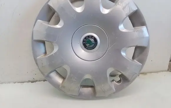 Skoda Octavia Mk2 (1Z) R15 wheel hub/cap/trim 