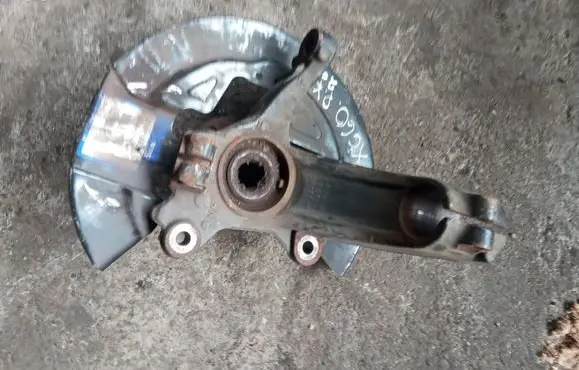 Volvo XC60 Front wheel hub 7G913K171M