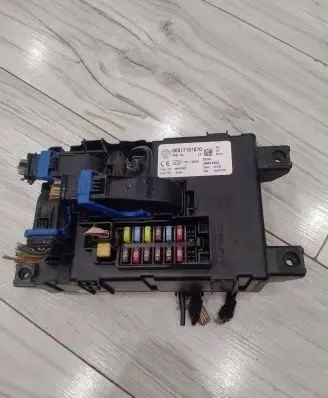 Fiat Grande Punto Fuse box set 00517187870