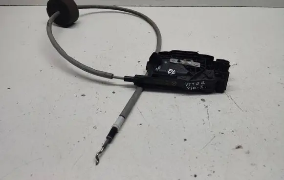 Mercedes-Benz Vito Viano W447 Sliding door lock A4477300702