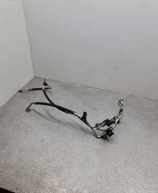 Renault Zoe Air conditioning (A/C) pipe/hose 924467761R