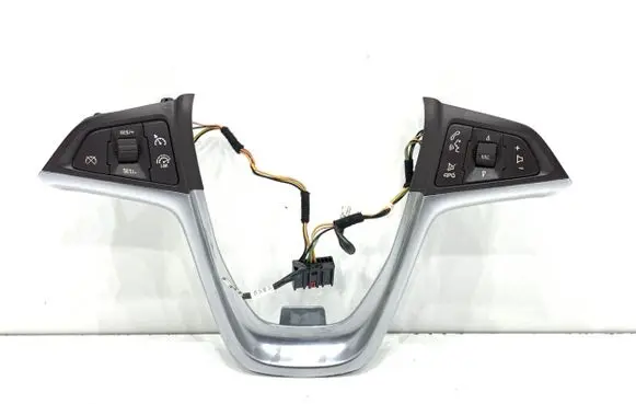 Steering wheel buttons/switches