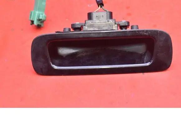Suzuki Swift I Tailgate/trunk/boot exterior handle 8285162
