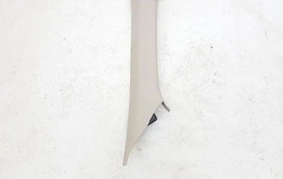 Ford Escape IV (B) pillar trim (top) LJ6BS03512 LJ6BS03512AHW GB9DA