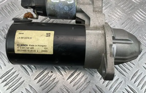 BMW 5 F10 F11 Starter motor 8612576 20131005 0001147425