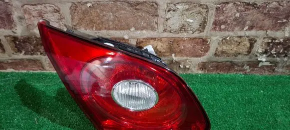 Volkswagen PASSAT CC Rear/tail lights