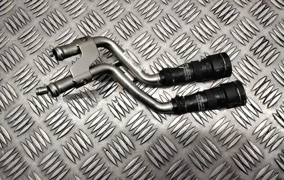 Audi Q5 SQ5 Engine coolant pipe/hose 05L122157AS 05L121157AK