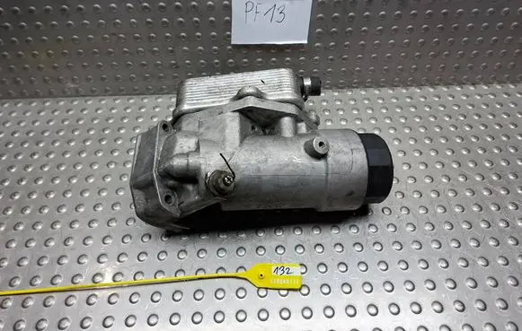 SsangYong Rexton Oil filter mounting bracket S18046117 A6641800065 A6651800310