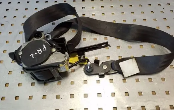 Honda FR-V Front seatbelt NSB094GL02