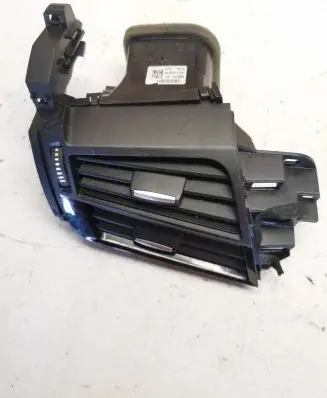BMW X5 F15 Dashboard side air vent grill/cover trim 0867901 285222001 16475510
