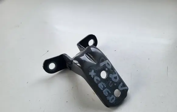 KIA Xceed Front door upper hinge