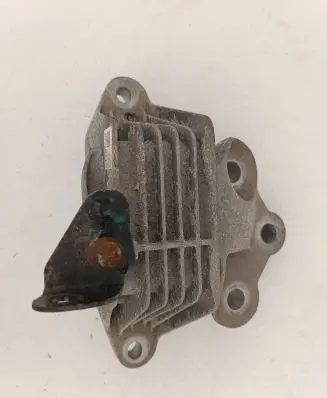 Opel Insignia B Gearbox mount 84248715