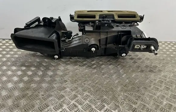 Dodge Charger Interior heater climate box assembly 68245177AE P6824517AE 68199429AD