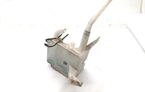 Honda Civic IX Windshield washer fluid reservoir/tank