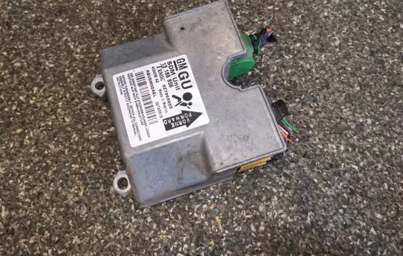 Opel Zafira B Airbag control unit/module 13188856