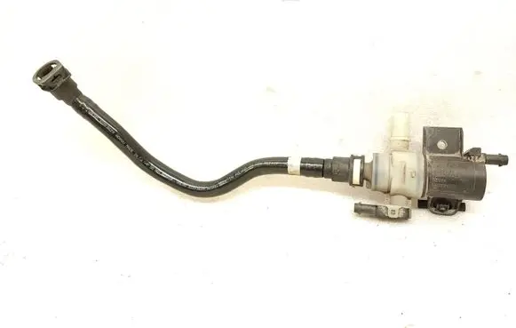 Volvo XC90 Turbo solenoid valve 32139918