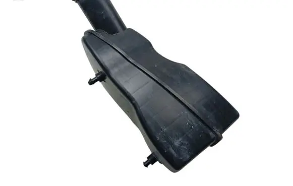 Chevrolet Trax Air filter box cover 