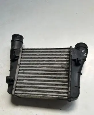Audi A4 S4 B7 8E 8H Intercooler radiator 8E0145805S