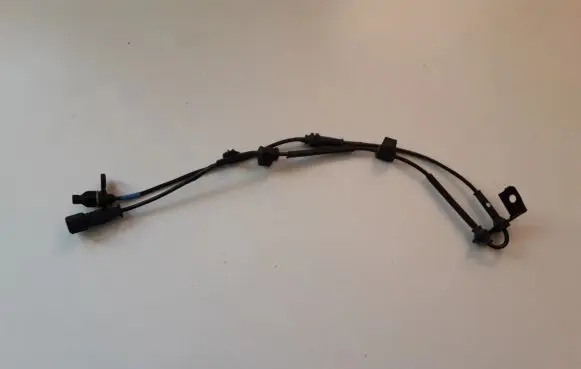 Hyundai Tucson TL ABS brake wheel speed sensor PA612CF33