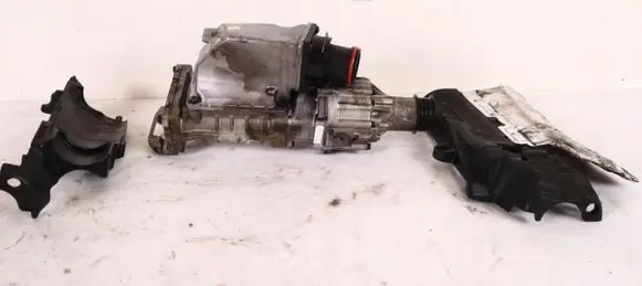 Volvo XC90 Air conditioning (A/C) compressor (pump)