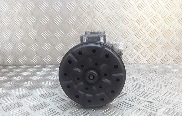 Toyota Corolla Verso E121 Air conditioning (A/C) compressor (pump) ge4472209398
