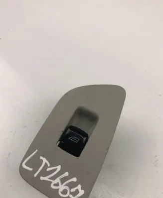 Volvo XC90 Electric window control switch 31376458