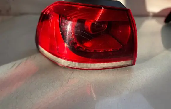 Volkswagen Golf VI Rear/tail lights 32312