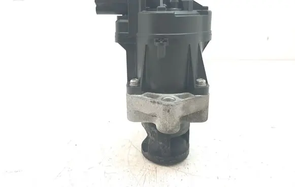 Opel Insignia A EGR valve 55566052