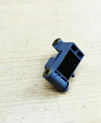 BMW 5 GT F07 Airbag deployment crash/impact sensor 9159314