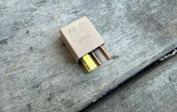 Hyundai i40 Other relay 952202S000