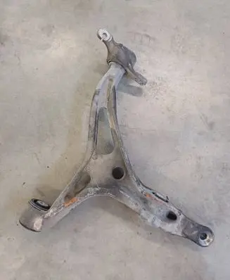 Mercedes-Benz GL X164 Front lower control arm/wishbone 000062367106