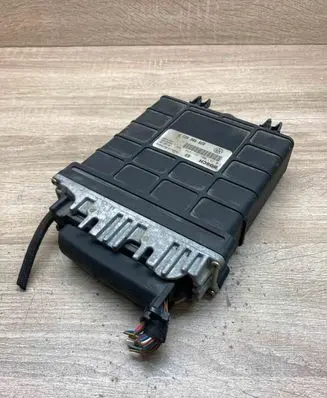 Ford Galaxy Engine control unit/module ECU 028906021P 0281001251