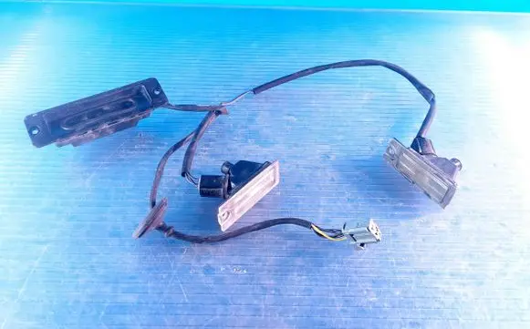 Volvo S60 Tailgate opening switch 