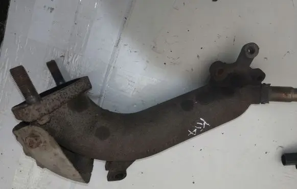 KIA Ceed Exhaust manifold