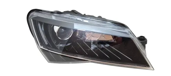 Skoda Superb B8 (3V) Headlight/headlamp