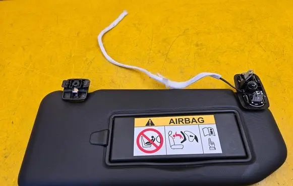 Peugeot 5008 Sun visor 