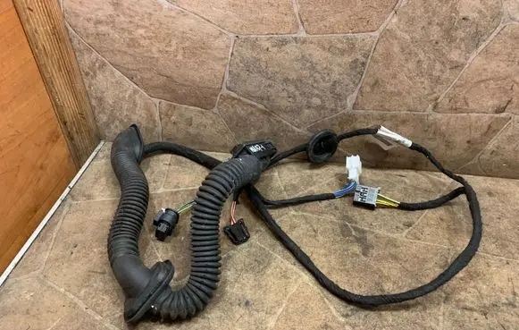 Mercedes-Benz B W246 W242 Rear door wiring loom A1765405608