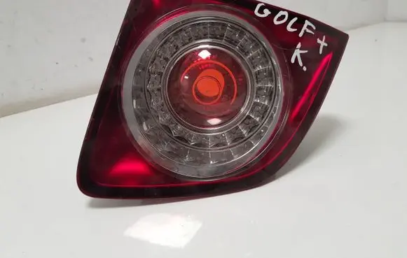 Volkswagen Golf Plus Tailgate rear/tail lights 964962 5M0945093H