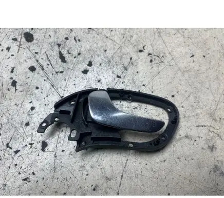 Seat Leon (1M) Rear door interior handle 1M0837113A