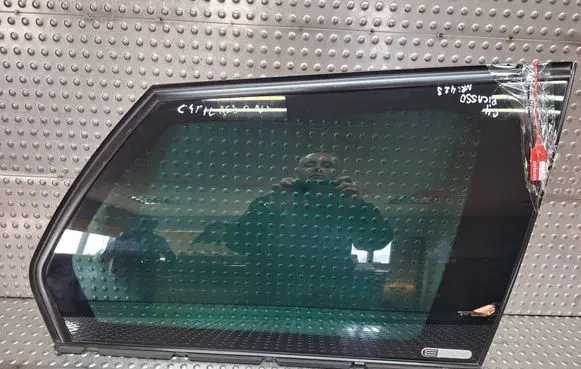 Citroen C4 Grand Picasso Rear side window S26337422