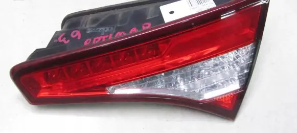KIA Optima Tailgate rear/tail lights