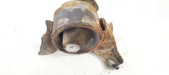Honda Civic Engine mount bracket 