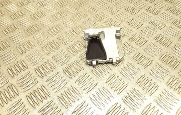 Windshield/windscreen camera