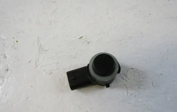Audi Q3 F3 Parking PDC sensor 5Q0919275B