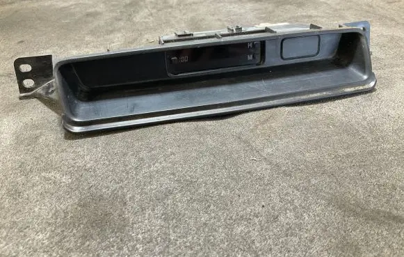 Toyota Hilux (AN10, AN20, AN30) Clock 554780K010 230003001