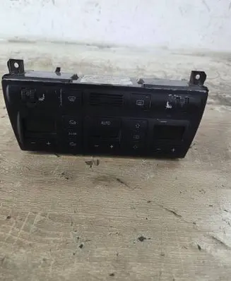Audi A6 S6 C5 4B Climate control unit 0105H012 5HB00766453 4B0820043