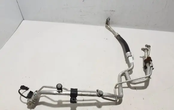 Tesla Model S Air conditioning (A/C) pipe/hose 1019542
