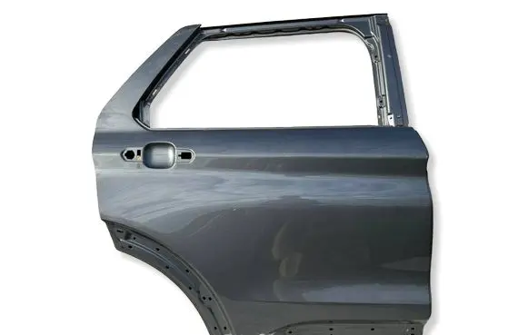 Ford Explorer VI Front door LB58S26018AA