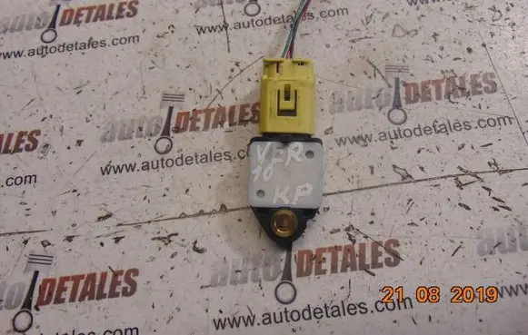 Toyota Verso Airbag deployment crash/impact sensor 8983105020