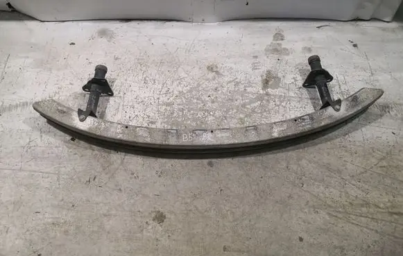 Volkswagen PASSAT B5 Front bumper cross member 3B0807134A 3B0807133A